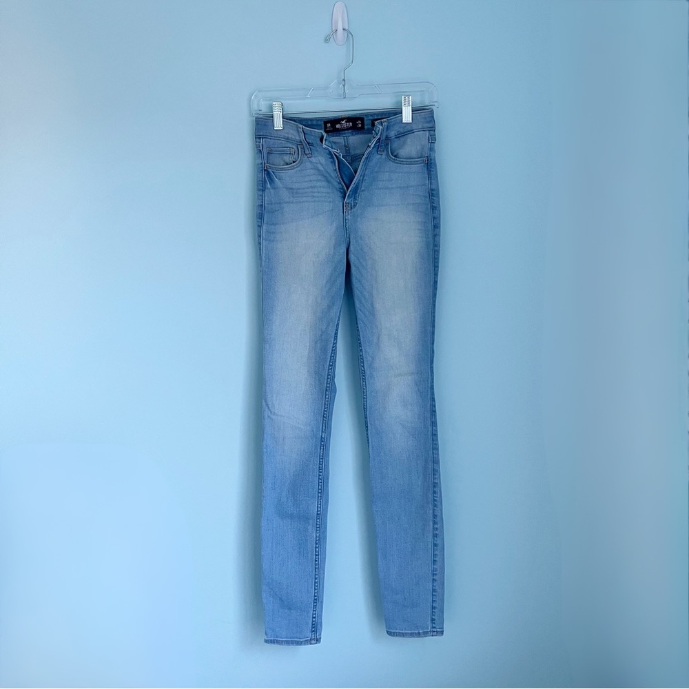 Hollister Light Blue Classic Stretch Super Skinny High-Rise Jeans (0R/W24/L30)